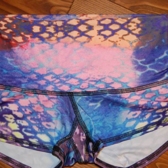 TEEKI MERMAID SHORT - Picture 2 of 2